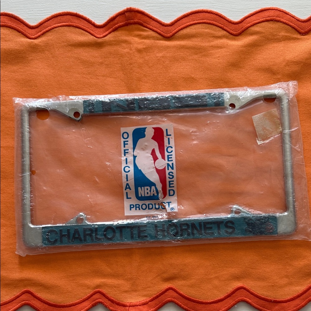 Vintage brand new NBA License Plate Frame with Teal Charlotte Hornets Silver